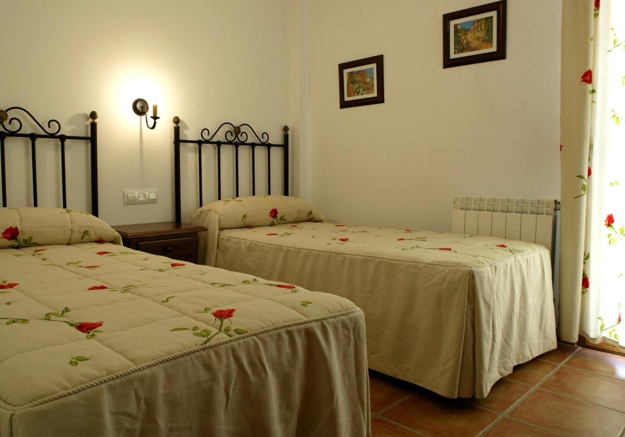 Apartamentos Valle Del Guadalquivir Arroyo Frio Bagian luar foto